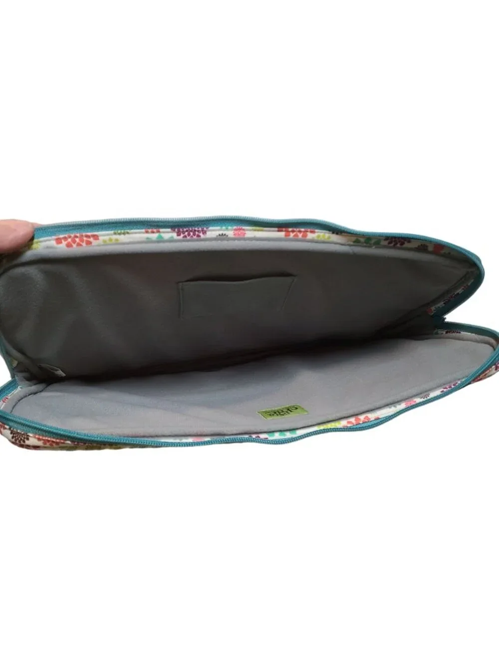 C.R. Gibson Iota Chic Laptop Sleeve Padded Bag Zip Close Geometric Multicolored